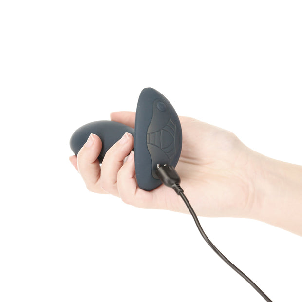 Lux Active Throb 4.5 in. Anal Pulsating Silicone Massager Black - Headshop.com