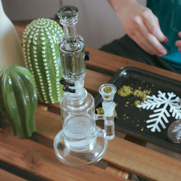 Freeze Pipe Mini Bong - Headshop.com