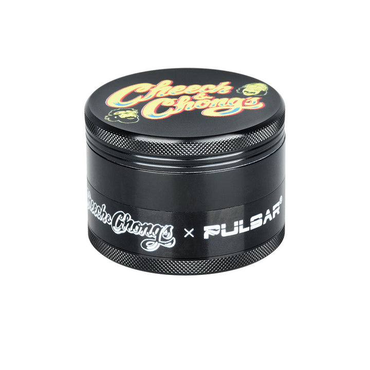 6PC DISPLAY - Cheech & Chong's x Pulsar Metal Grinder - Black / 4pc / 2.5" - Headshop.com