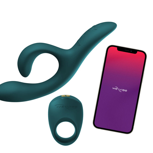 We-Vibe Date Night Special Edition Couple's Vibrator Set (Nova 2 & Pivot) Green Velvet - Headshop.com