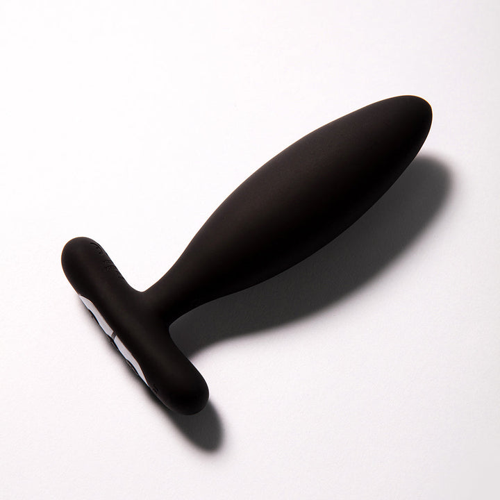 Je Joue Vesta Vibrating Butt Plug Black - Headshop.com