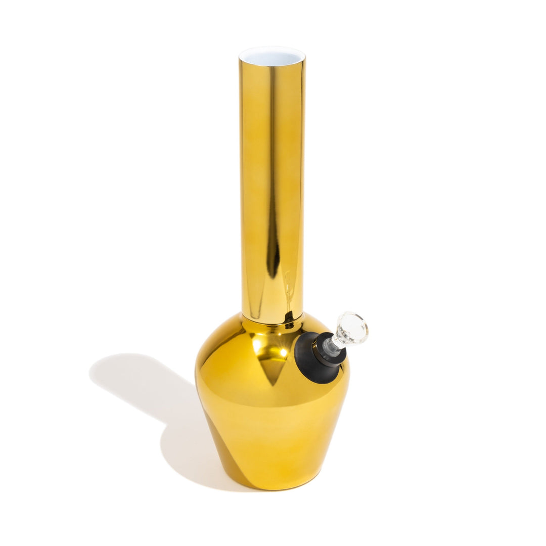 how do you smoke out of a bong