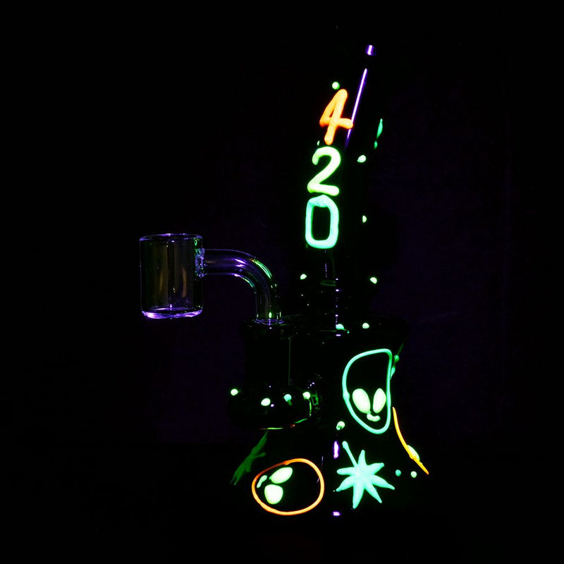 420 Alien Glow In The Dark Glass Dab Rig - 6.5" / 14mm F - Headshop.com
