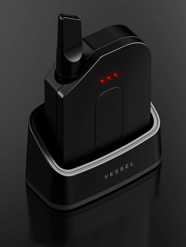 Vessel Compass Apex Charger [Black] - Headshop.com