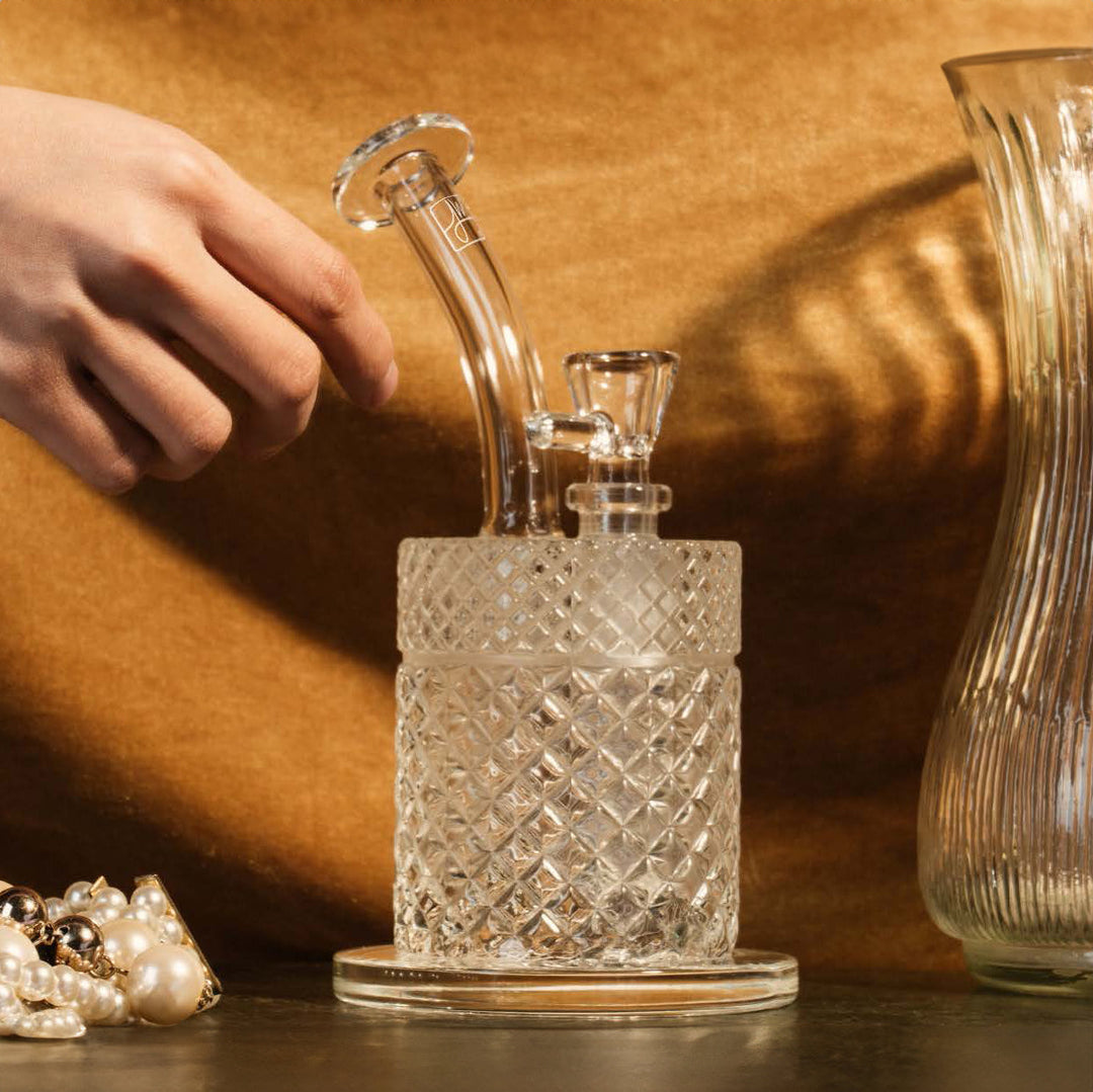Jane West Twenties Collection Water Pipe | Clear - Headshop.com