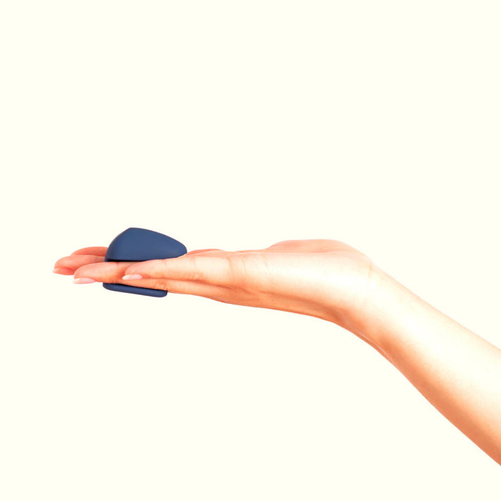 Deia The Wearable Remote-Controlled Stimulator Silicone Blue - Headshop.com