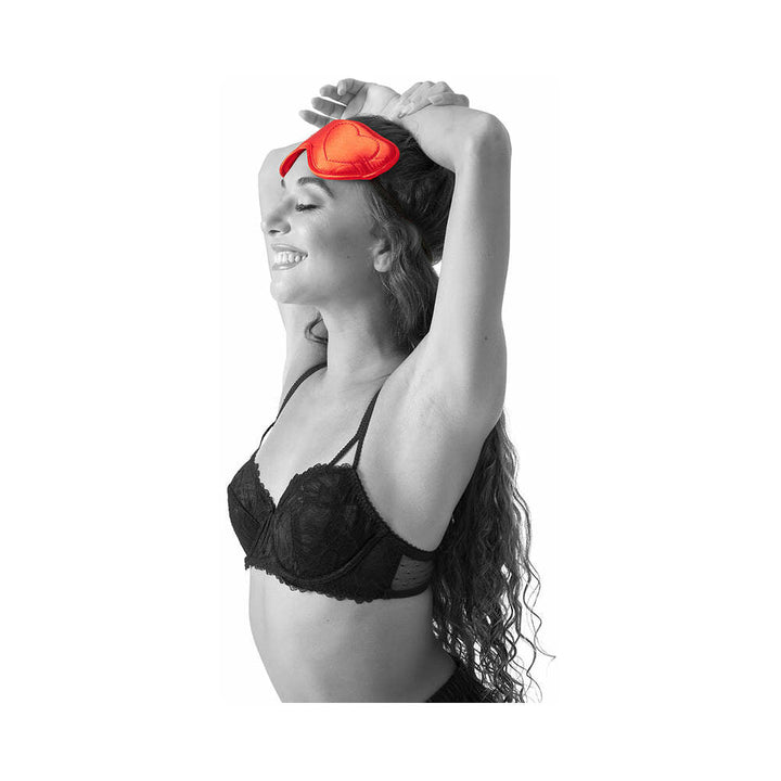 Sportsheets Sex & Mischief Amor Blindfold Red - Headshop.com