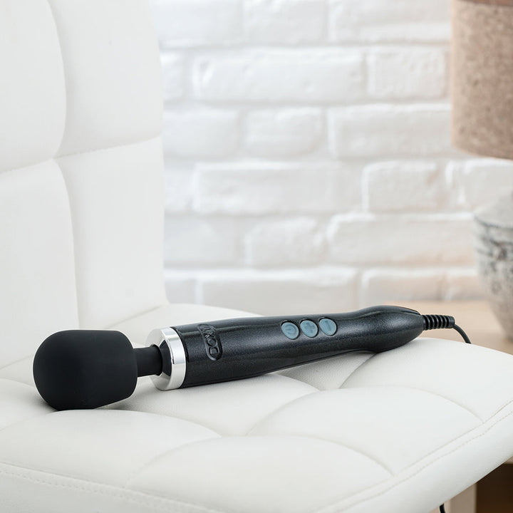 Doxy Die Cast Wand Vibrator Black - Headshop.com
