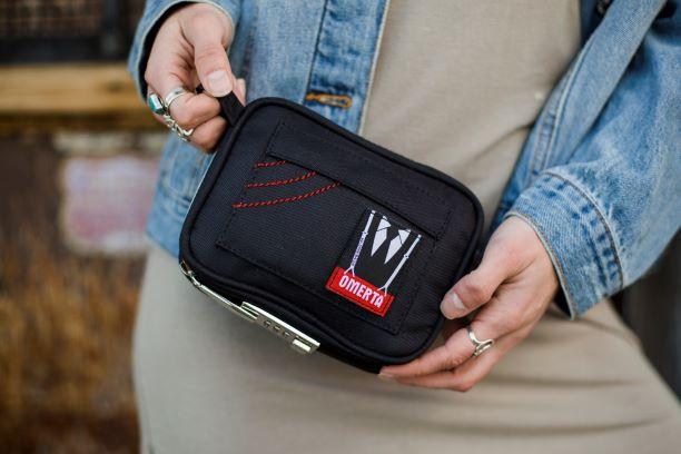 Dime Bags Boss Smell Proof Bag - Headshop.com