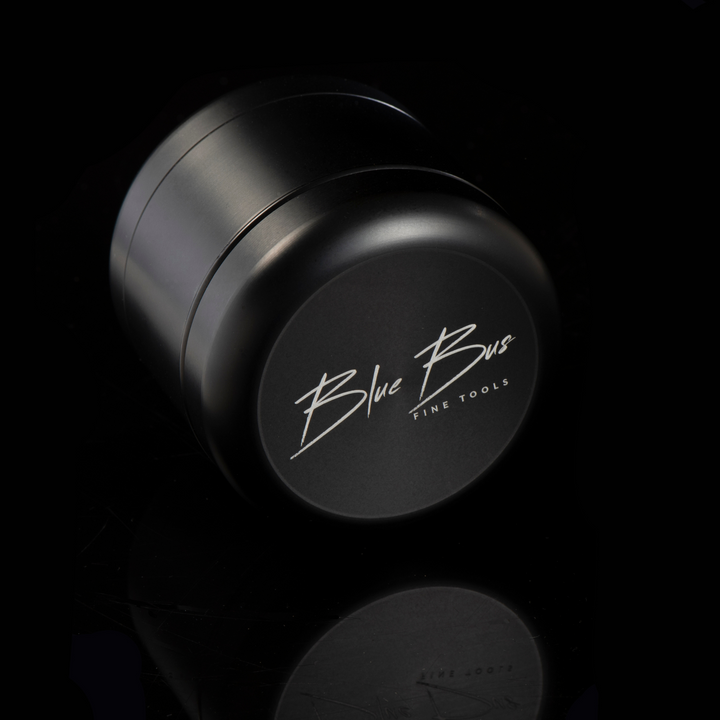 Bluebus Mars Grinder 2.2" Black - Headshop.com