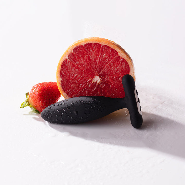 Je Joue Vesta Vibrating Butt Plug Black - Headshop.com