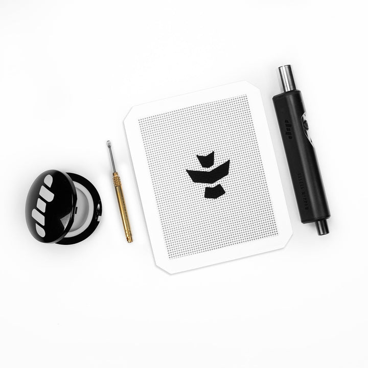 The Dab Kit - Smell Proof Kit with Dip Devices Lil' Dipper - Headshop.com