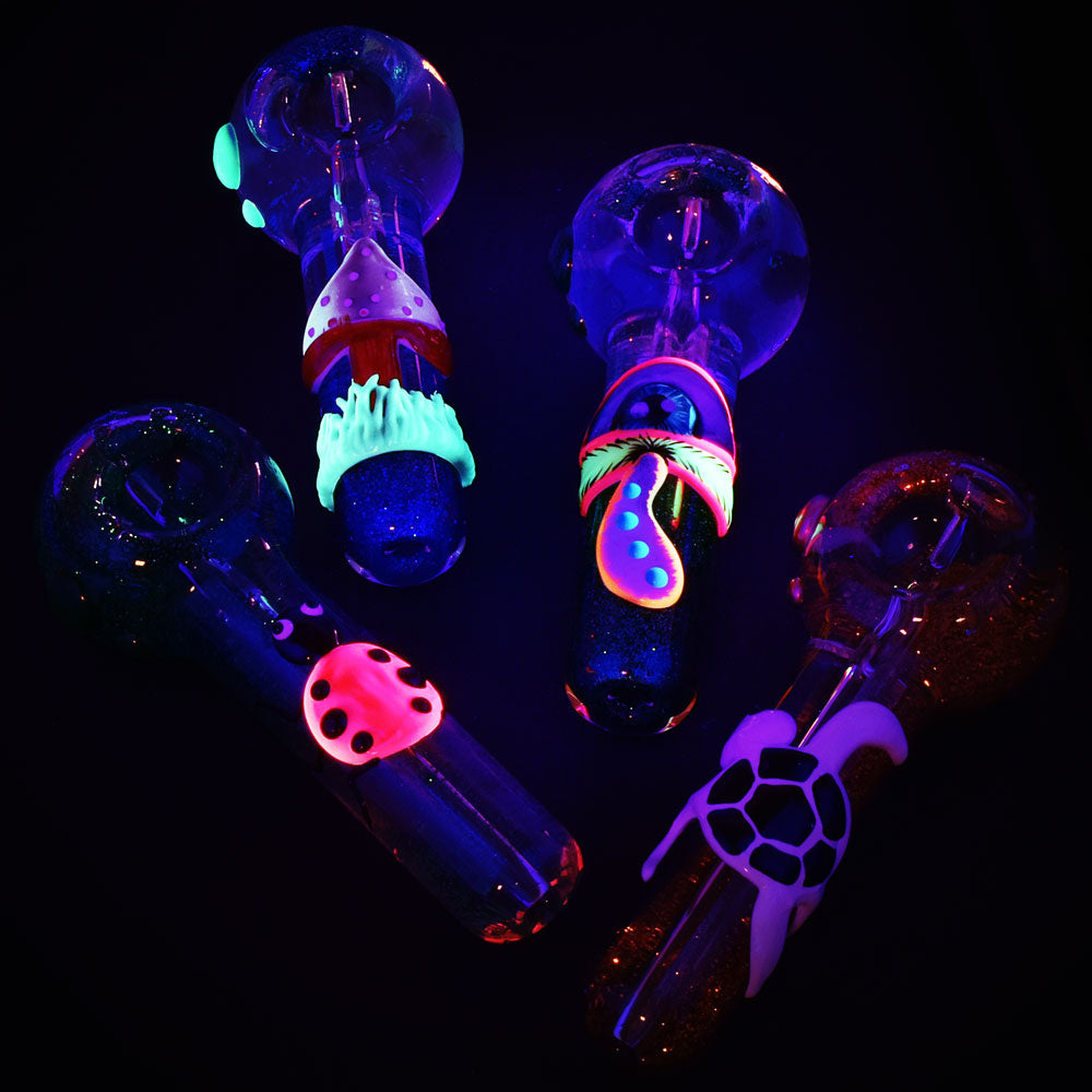 Freezable Glycerin Glitter Glow Spoon Pipe- 5" / Styles Vary - Headshop.com