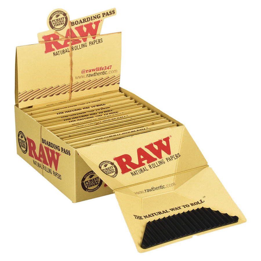15PC DISPLAY - RAW Boarding Pass Grinder & Rolling Tray - Headshop.com