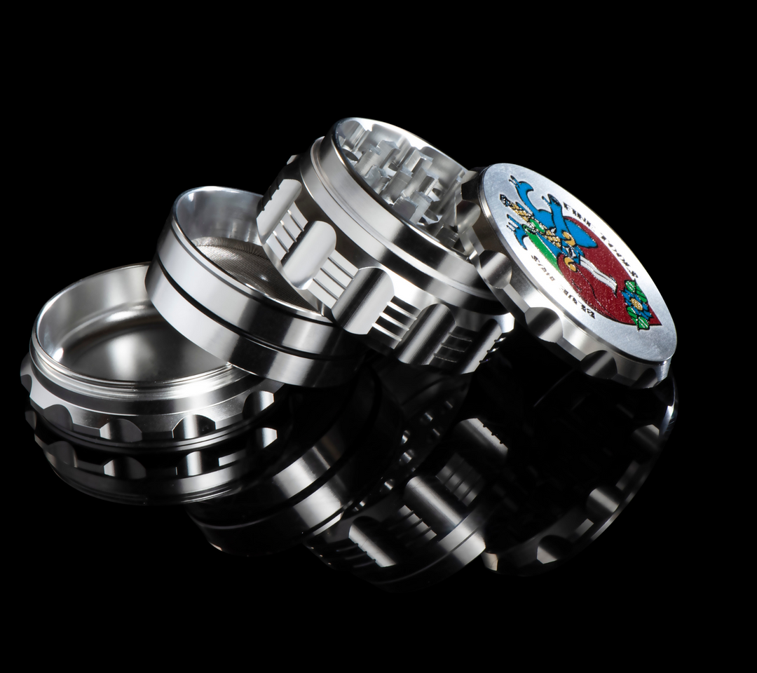 Bluebus GA 2.5 Inch Grinder Silver (Old School Edition) - Headshop.com