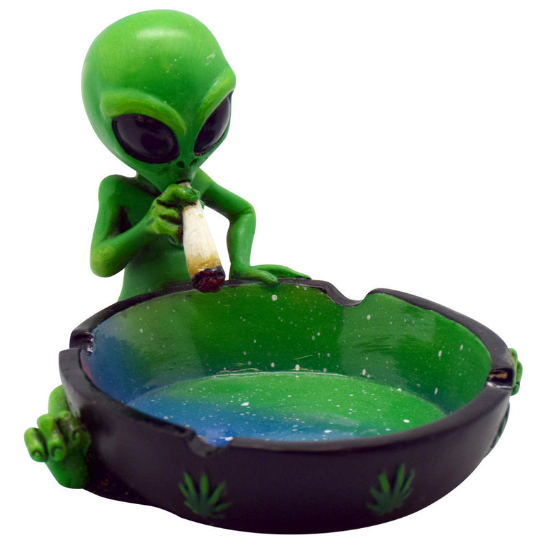 Smoking Alien Polyresin Ashtray - Headshop.com