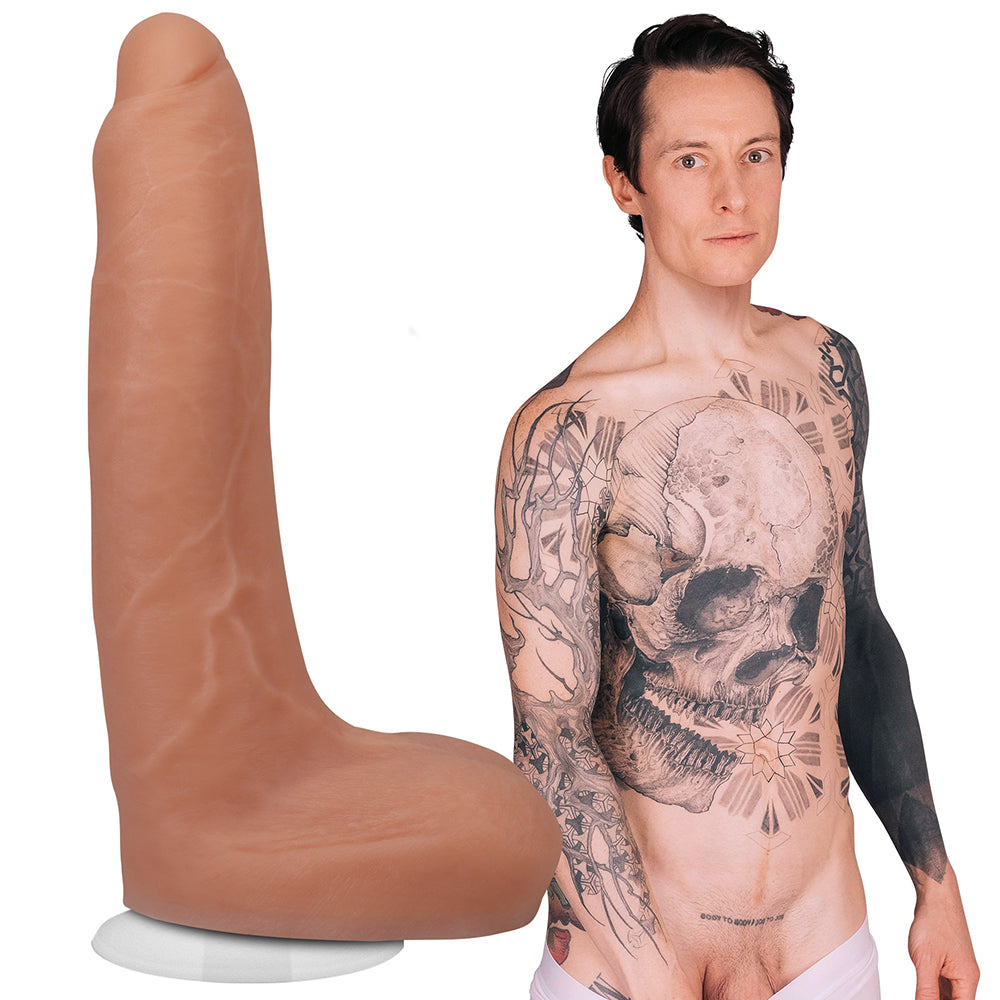 Signature Cocks Owen Gray 9 in. TRUSKYN Silicone Dildo with Vac-U-Lock Suction Cup - Headshop.com