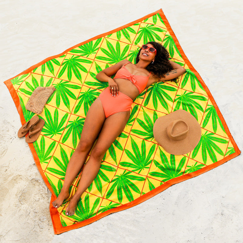 BIG Beach Towel - Headshop.com