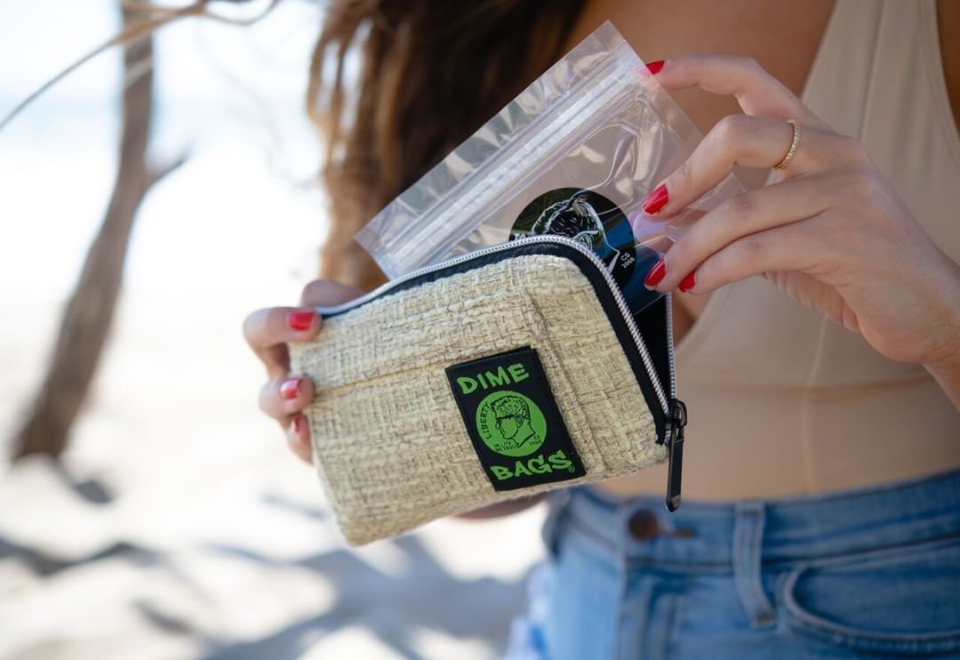 Dime Bags Smell Proof Padded Pouch - Headshop.com