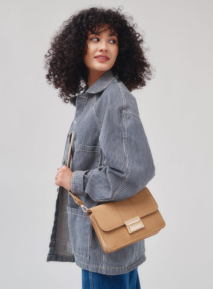 Citizen Hyde Lockable, Odor resistant Crossbody Bag - Headshop.com