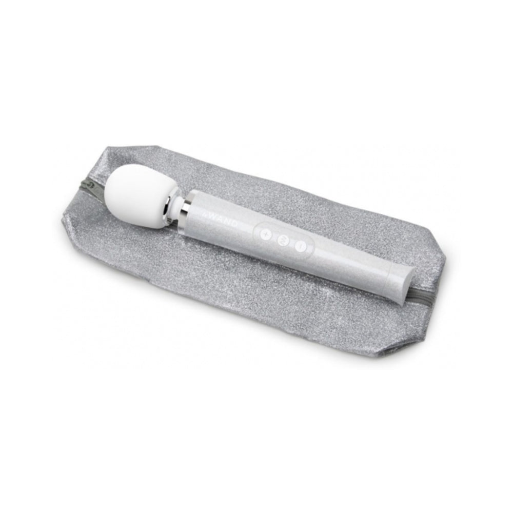Le Wand All That Glimmers Petite Rechargeable Vibrating Massager Special Edition Set White - Headshop.com