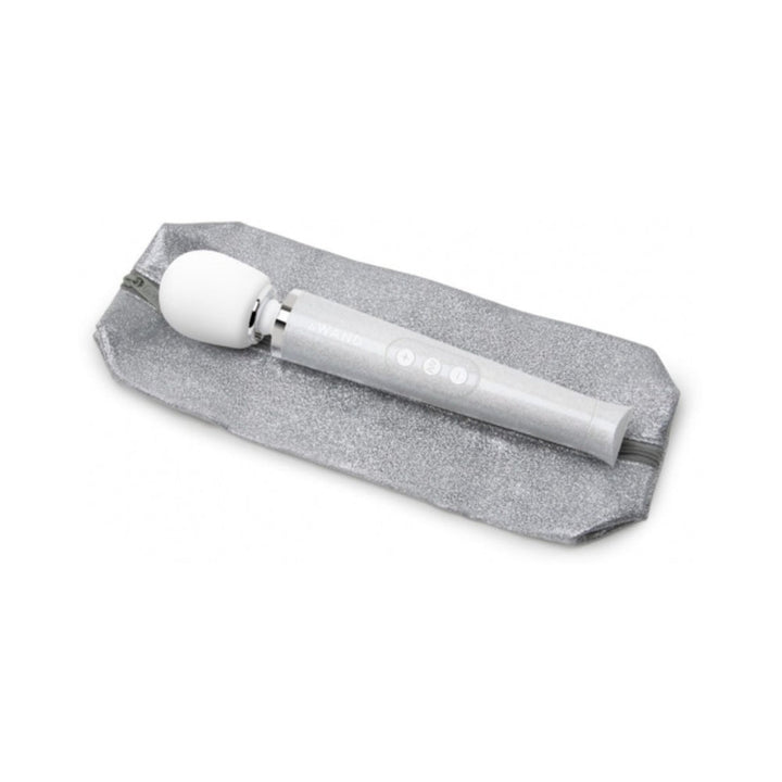 Le Wand All That Glimmers Petite Rechargeable Vibrating Massager Special Edition Set White - Headshop.com