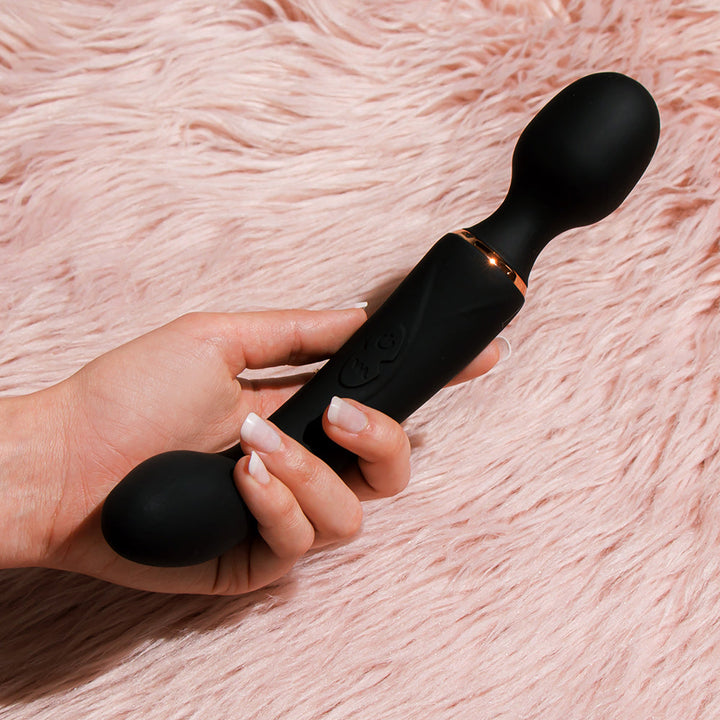 Blush Gia Black - Headshop.com