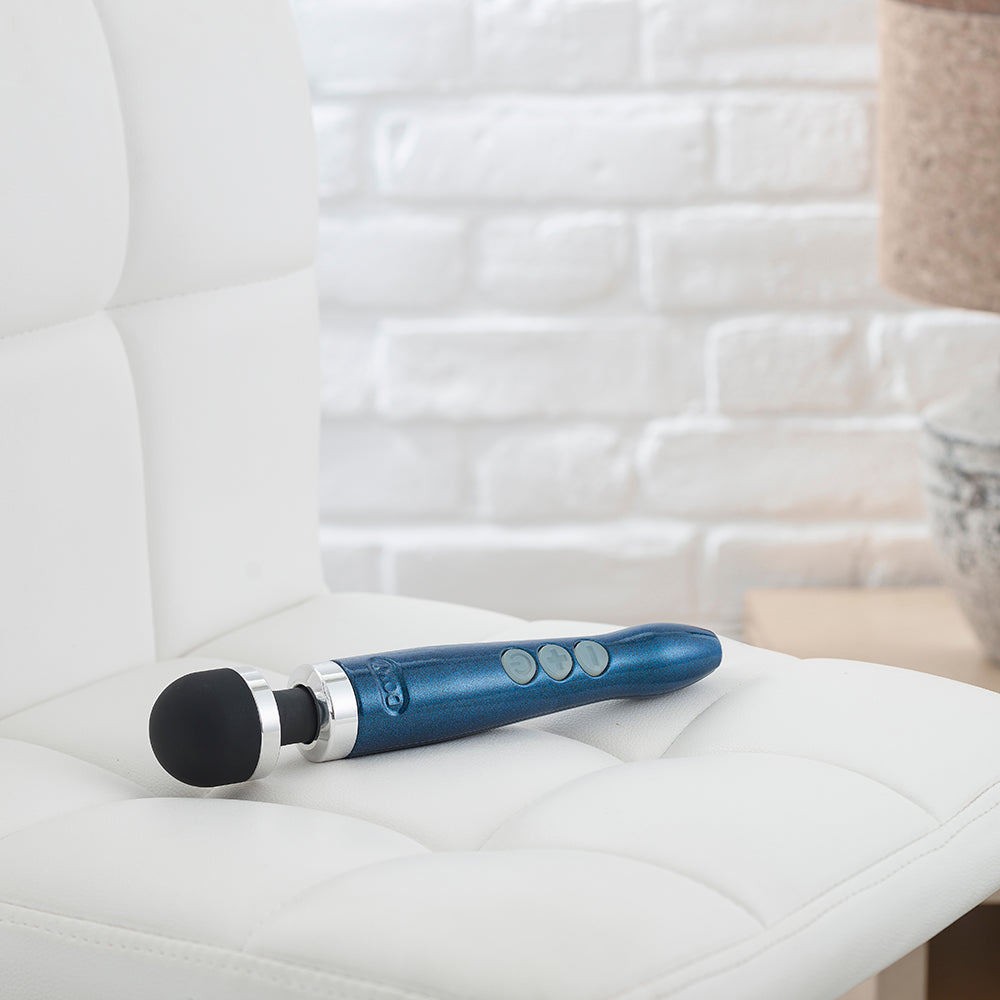 Doxy Die Cast 3R Rechargeable Compact Wand Vibrator Blue Flame - Headshop.com