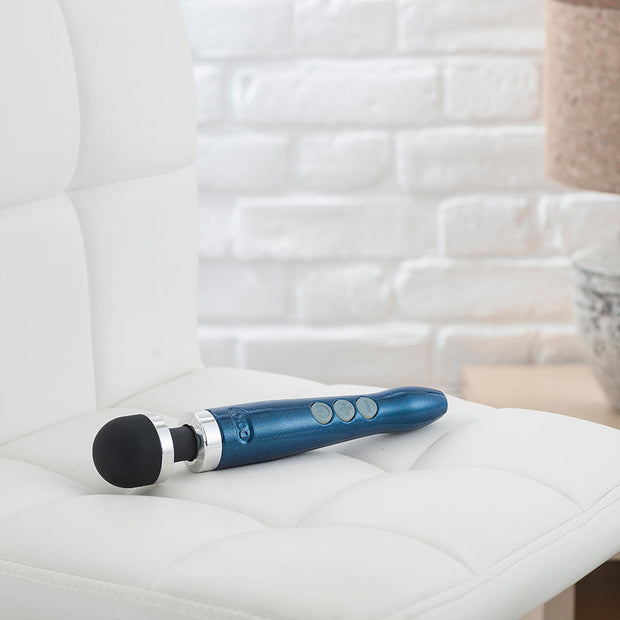 Doxy Die Cast 3R Rechargeable Compact Wand Vibrator Blue Flame - Headshop.com