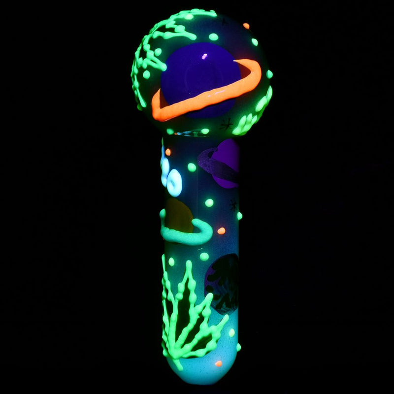 420 Painted Glow In The Dark Glass Hand Pipe - 5" / Assorted Designs 6CT