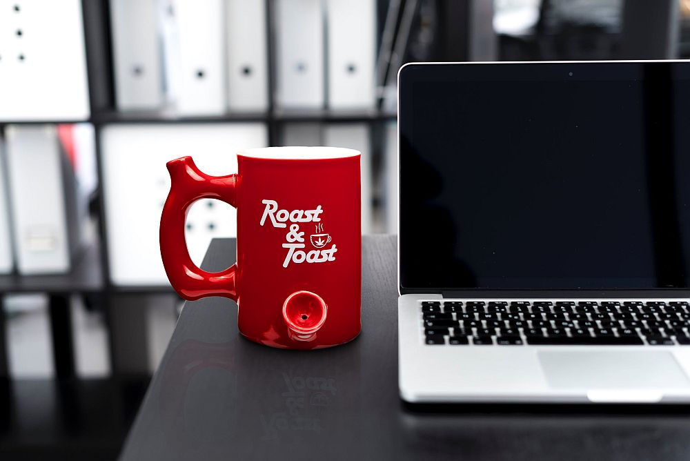 Red Premium Roast & Toast Mug - Headshop.com