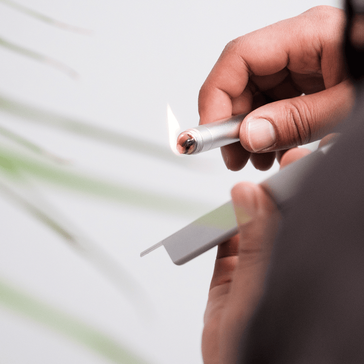 Smoke Honest StashLight - Doob Tube & Refillable Lighter - Headshop.com