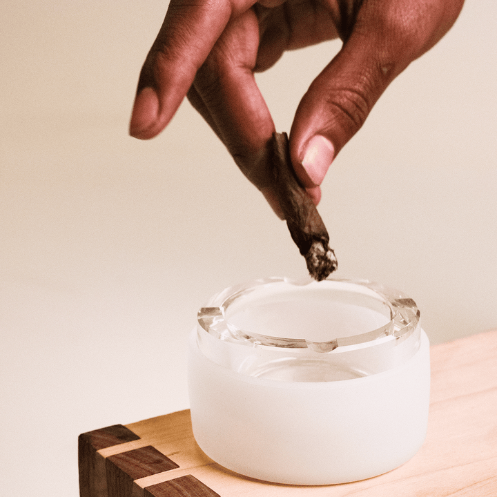 Smoke Honest Travel Glass Ashtray - Headshop.com