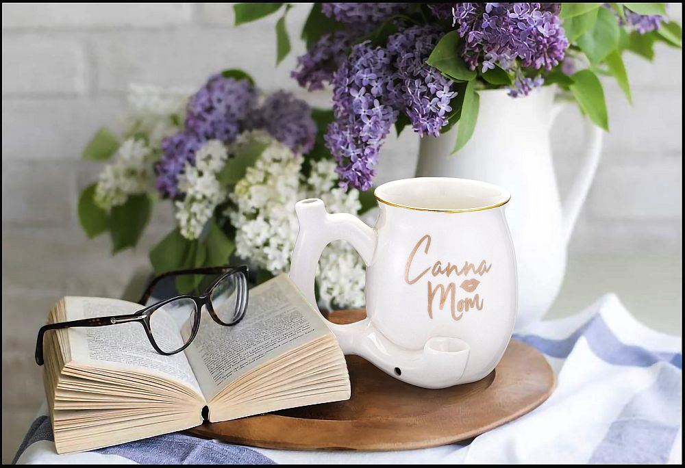Canna Mom mug - Headshop.com