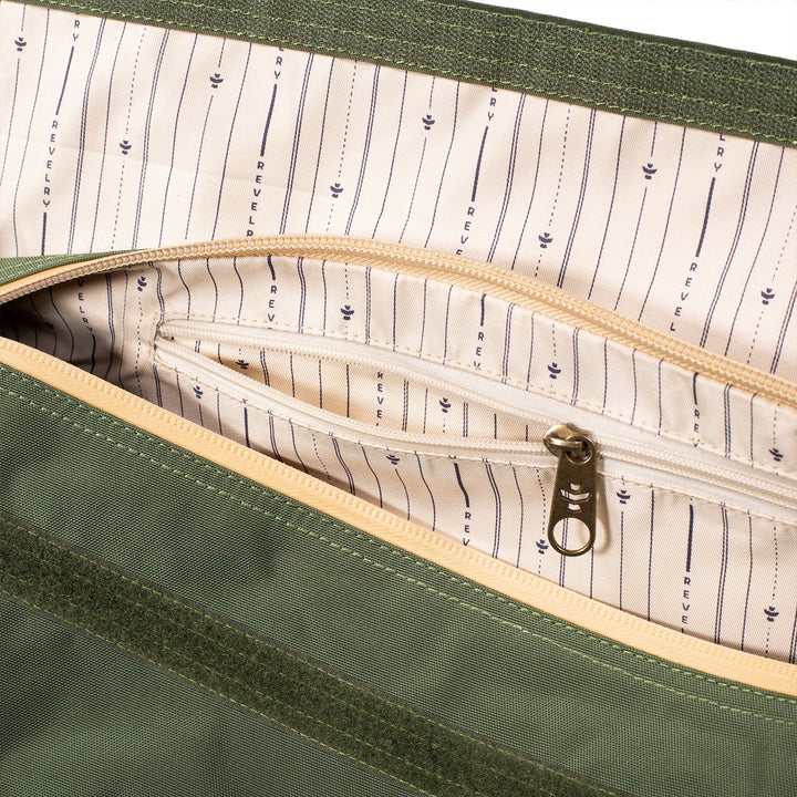 Revelry Around-Towner - Smell Proof Medium Duffle - Headshop.com