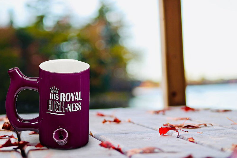 His royal high-ness large purple mug - Headshop.com